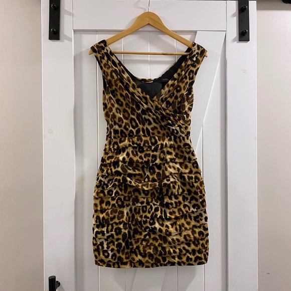 Animal Print Mini Dress , size 0 NWOT - Picture 3 of 3